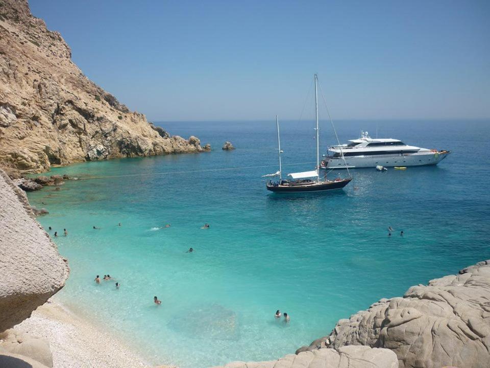 Ικαριων Γη Villa Manganítis Eksteriør billede